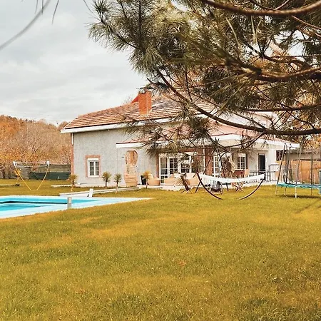 Hotel Private With Heated Special Pool & Huge Sheltered Garden In