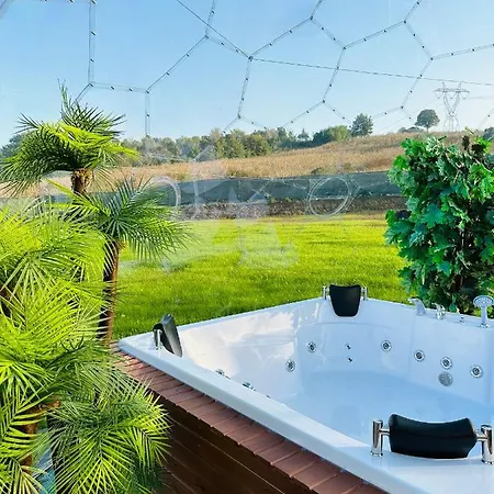Private With Heated Special Pool & Huge Sheltered Garden In